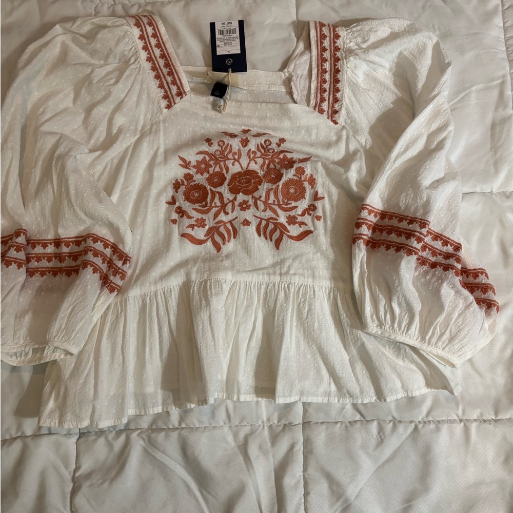 Universal Thread White Blouse with Rose Embroidery